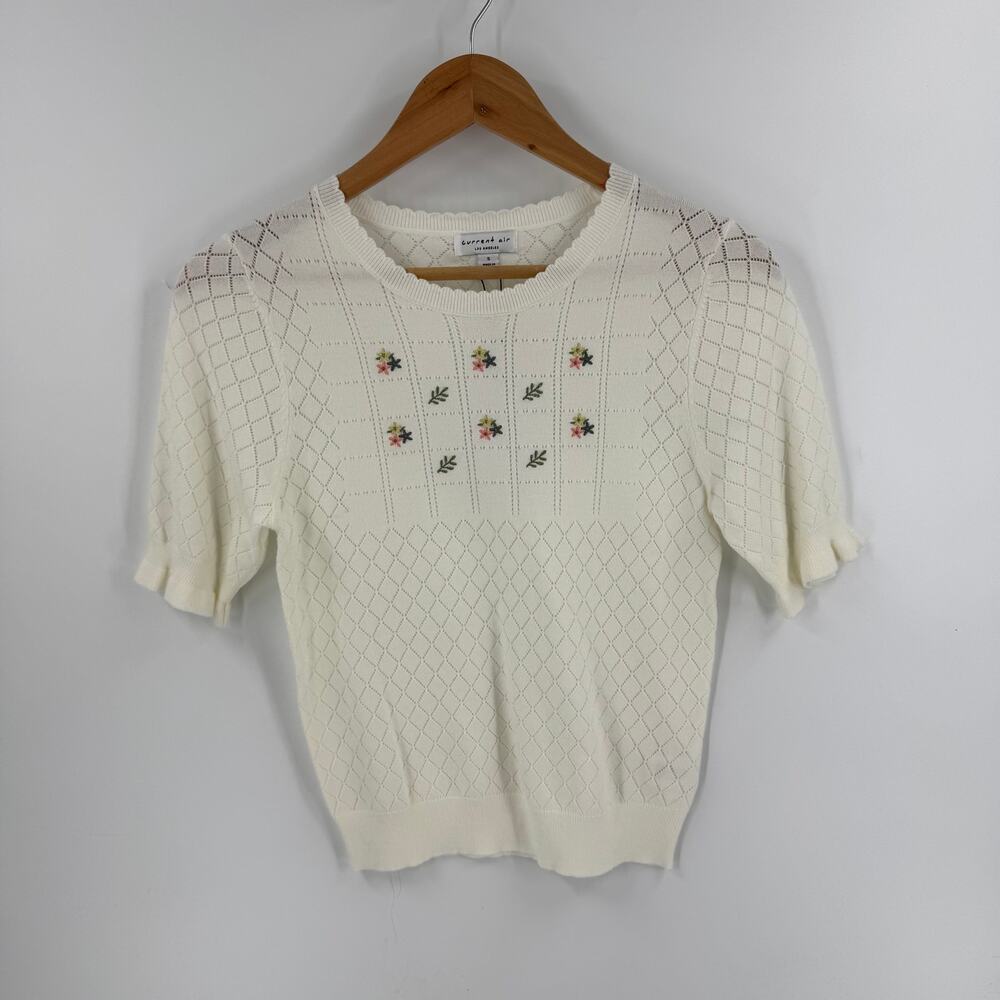 Current Air NWT Pointelle Knit Short Sleeve Sweater Floral Embroidery Small - Picture 9 of 9